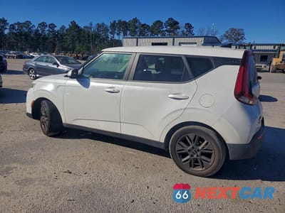 Drugie zdjęcie samochodu z przodu: 2022 KIA SOUL EX VIN:KNDJ33AU7N7166206 - miniatura