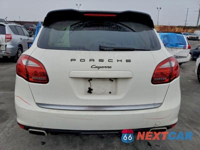 Zdjęcie 6 z 13 samochodu: 2011 PORSCHE CAYENNE VIN:WP1AA2A24BLA07935 - miniatura