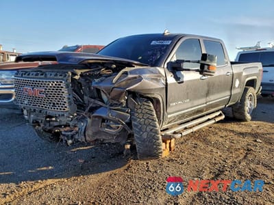 2016 GMC SIERRA K2500 DENALI 1GT12UE86GF179740 - główne zdjęcie licytacji z USA - miniatura