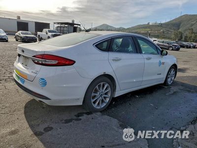 Trzecie zdjęcie samochodu z tyłu: 2017 FORD FUSION SE HYBRID VIN:3FA6P0LU6HR409156 - miniatura