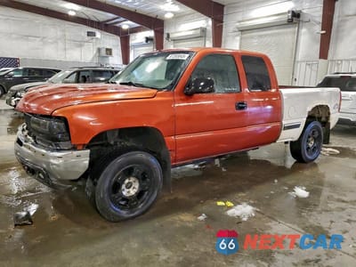 2001 CHEVROLET SILVERADO K1500 2GCEK19T611278975 - główne zdjęcie licytacji z USA - miniatura