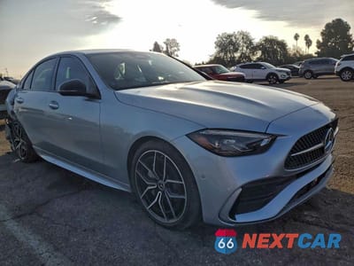 Czwarte zdjęcie samochodu z boku: 2022 MERCEDES-BENZ C 300 VIN:W1KAF4GB4NR045906 - miniatura