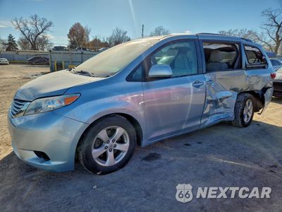 2017 TOYOTA SIENNA LE 5TDKZ3DCXHS851011 - główne zdjęcie licytacji z USA - miniatura