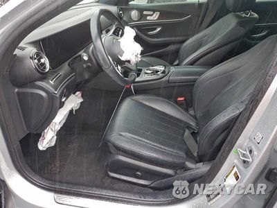 Zdjęcie 7 z 12 samochodu: 2019 MERCEDES-BENZ E 300 VIN:WDDZF4JB7KA521037 - miniatura