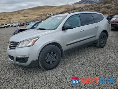 2015 CHEVROLET TRAVERSE LS 1GNKRFED3FJ161966 - główne zdjęcie licytacji z USA - miniatura