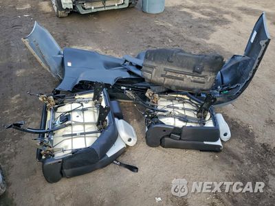 Zdjęcie 13 z 14 samochodu: 2025 TOYOTA SIENNA XSE VIN:5TDDSKFCXSS157124 - miniatura