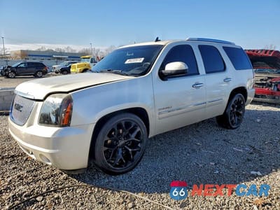 2010 GMC YUKON DENALI 1GKUKEEF4AR166626 - główne zdjęcie licytacji z USA - miniatura