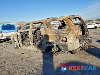 Drugie zdjęcie samochodu z przodu: 2023 CADILLAC ESCALADE PREMIUM LUXURY VIN:1GYS4BKL7PR332193 - miniatura