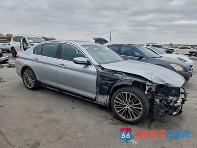 Czwarte zdjęcie samochodu z boku: 2019 BMW 540 XI VIN:WBAJE7C55KWW30955 - miniatura