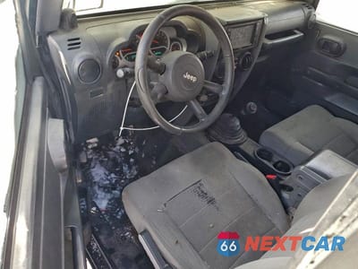 Zdjęcie 8 z 13 samochodu: 2008 JEEP WRANGLER RUBICON VIN:1J4GA641X8L556547 - miniatura