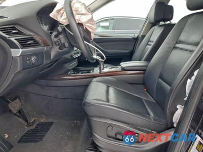 Zdjęcie 7 z 12 samochodu: 2013 BMW X5 XDRIVE35I VIN:5UXZV4C51D0B04852 - miniatura