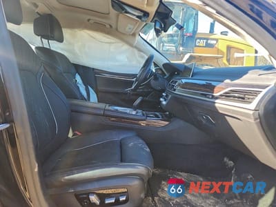 Zdjęcie 7 z 12 samochodu: 2022 BMW 740 I VIN:WBA7T2C06NCK42937 - miniatura