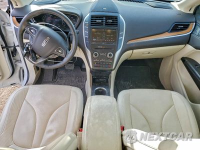 Zdjęcie 8 z 13 samochodu: 2015 LINCOLN MKC VIN:5LMCJ2A91FUJ01402 - miniatura