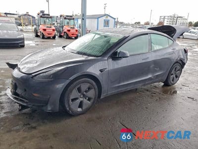 2022 TESLA MODEL 3 5YJ3E1EB4NF274826 - główne zdjęcie licytacji z USA - miniatura