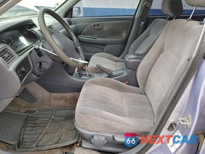 Zdjęcie 7 z 12 samochodu: 1998 TOYOTA CAMRY CE VIN:JT2BG22K7W0109619 - miniatura