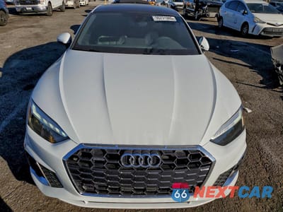 Piąte zdjęcie samochodu w środku: 2023 AUDI A5 PREMIUM 45 VIN:WAUDACF50PA048408 - miniatura