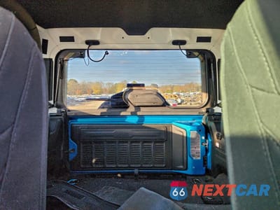 Zdjęcie 10 z 15 samochodu: 2020 JEEP WRANGLER SPORT VIN:1C4GJXAG0LW156069 - miniatura