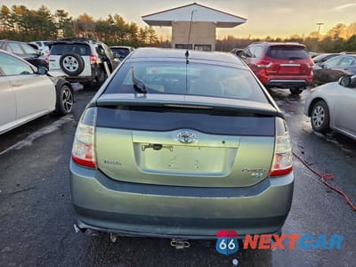 Zdjęcie 6 z 12 samochodu: 2005 TOYOTA PRIUS BASE VIN:JTDKB20U953124632 - miniatura