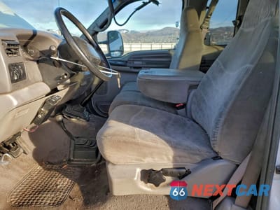 Zdjęcie 7 z 14 samochodu: 1999 FORD F350 SRW SUPER DUTY VIN:1FTSX31F1XEA82584 - miniatura