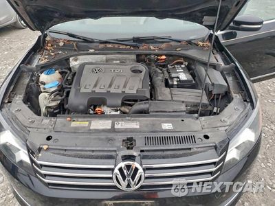 Zdjęcie 11 z 12 samochodu: 2013 VOLKSWAGEN PASSAT SE VIN:1VWBN7A34DC003030 - miniatura