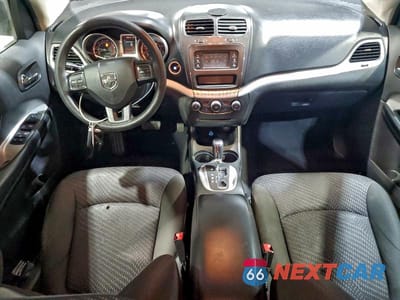 Zdjęcie 8 z 14 samochodu: 2020 DODGE JOURNEY SE VIN:3C4PDCABXLT232228 - miniatura