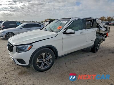 2017 MERCEDES-BENZ GLC 300 4MATIC WDC0G4KB0HF198163 - główne zdjęcie licytacji z USA - miniatura