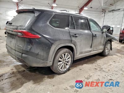 Trzecie zdjęcie samochodu z tyłu: 2024 TOYOTA GRAND HIGHLANDER XLE VIN:5TDAAAB53RS020964 - miniatura