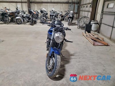Drugie zdjęcie samochodu z przodu: 2009 YAMAHA FZ6 SHG VIN:JYARJ13E69A007118 - miniatura