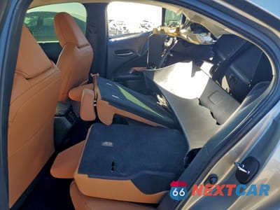Zdjęcie 10 z 14 samochodu: 2022 LEXUS UX 250H BASE VIN:JTHX9JBH9N2059961 - miniatura