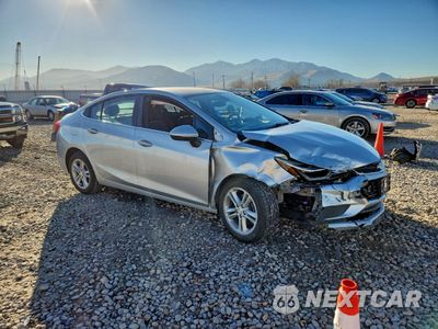 Czwarte zdjęcie samochodu z boku: 2017 CHEVROLET CRUZE LT VIN:3G1BE5SM0HS522115 - miniatura
