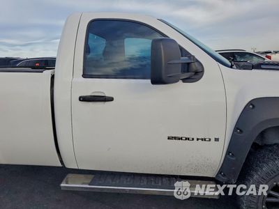 Zdjęcie 10 z 12 samochodu: 2009 CHEVROLET SILVERADO C2500 HEAVY DUTY VIN:1GCHC44K79E102800 - miniatura