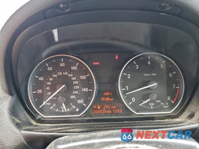 Zdjęcie 9 z 12 samochodu: 2011 BMW 135 I VIN:WBAUN7C51BVM25006 - miniatura