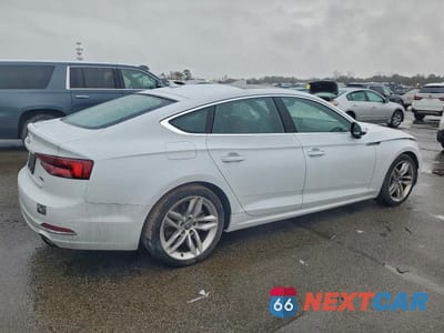 Trzecie zdjęcie samochodu z tyłu: 2019 AUDI A5 PREMIUM VIN:WAUANCF53KA094900 - miniatura