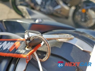 Zdjęcie 8 z 10 samochodu: 2023 KAWASAKI ER650 P VIN:ML5EREP16PDA82257 - miniatura