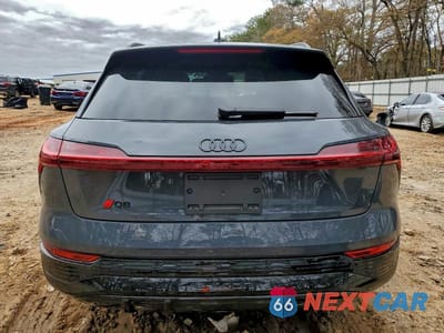 Zdjęcie 6 z 12 samochodu: 2024 AUDI Q8 E-TRON PRESTIGE VIN:WA16AAGE1RB040470 - miniatura