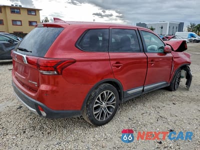 Trzecie zdjęcie samochodu z tyłu: 2017 MITSUBISHI OUTLANDER SE VIN:JA4AD3A34HZ060951 - miniatura