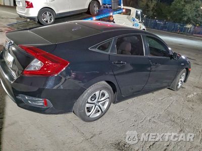 Trzecie zdjęcie samochodu z tyłu: 2017 HONDA CIVIC LX VIN:19XFC2F54HE007181 - miniatura