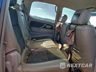 Zdjęcie 10 z 12 samochodu: 2005 TOYOTA TUNDRA DOUBLE CAB LIMITED VIN:5TBDT48155S476660 - miniatura