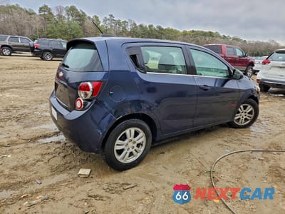Trzecie zdjęcie samochodu z tyłu: 2016 CHEVROLET SONIC LT VIN:1G1JC6SH2G4133954 - miniatura