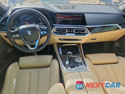 Zdjęcie 8 z 13 samochodu: 2021 BMW X5 XDRIVE40I VIN:5UXCR6C06M9H73916 - miniatura