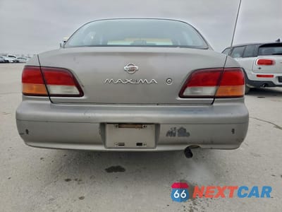 Zdjęcie 6 z 14 samochodu: 1999 NISSAN MAXIMA GLE VIN:JN1CA21D0XT210309 - miniatura