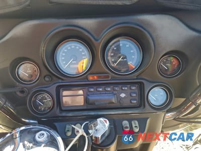 Zdjęcie 7 z 9 samochodu: 2001 HARLEY-DAVIDSON FLHTCUI VIN:1HD1FCW141Y610098 - miniatura