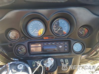 Zdjęcie 7 z 9 samochodu: 2001 HARLEY-DAVIDSON FLHTCUI VIN:1HD1FCW141Y610098 - miniatura