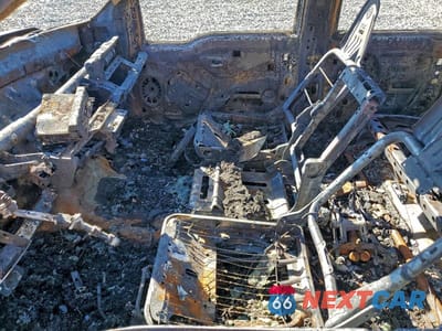 Zdjęcie 7 z 11 samochodu: 2000 FORD F250 SUPER DUTY VIN:1FTNW20F7YEB90494 - miniatura