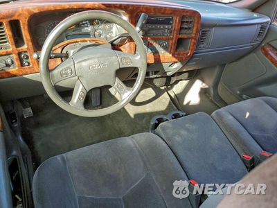 Zdjęcie 8 z 14 samochodu: 2005 GMC NEW SIERRA C1500 VIN:1GTEC19T45Z145917 - miniatura