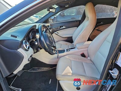 Zdjęcie 7 z 11 samochodu: 2014 MERCEDES-BENZ CLA 250 VIN:WDDSJ4EB0EN156577 - miniatura