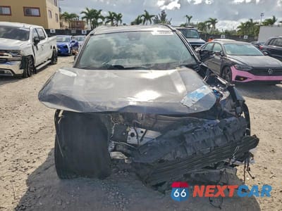 Piąte zdjęcie samochodu w środku: 2022 TOYOTA RAV4 XLE VIN:2T3W1RFV1NC213297 - miniatura