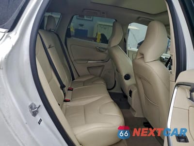 Zdjęcie 11 z 12 samochodu: 2015 VOLVO XC60 T5 PREMIER VIN:YV440MDB5F2587469 - miniatura