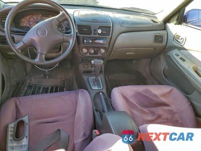 Zdjęcie 8 z 13 samochodu: 2000 NISSAN SENTRA BAS VIN:3N1CB51A0YL385671 - miniatura