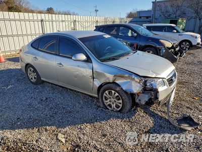 Czwarte zdjęcie samochodu z boku: 2010 HYUNDAI ELANTRA BLUE VIN:KMHDU4AD9AU003631 - miniatura